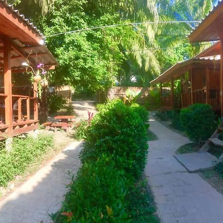 ホテル Lanta A Toi House Ko Lanta エクステリア 写真