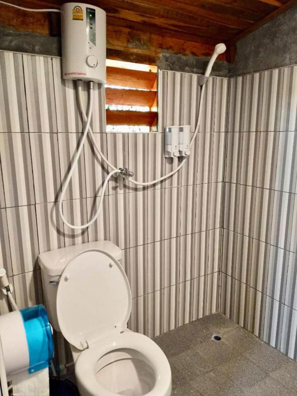 ホテル Lanta A Toi House Ko Lanta エクステリア 写真