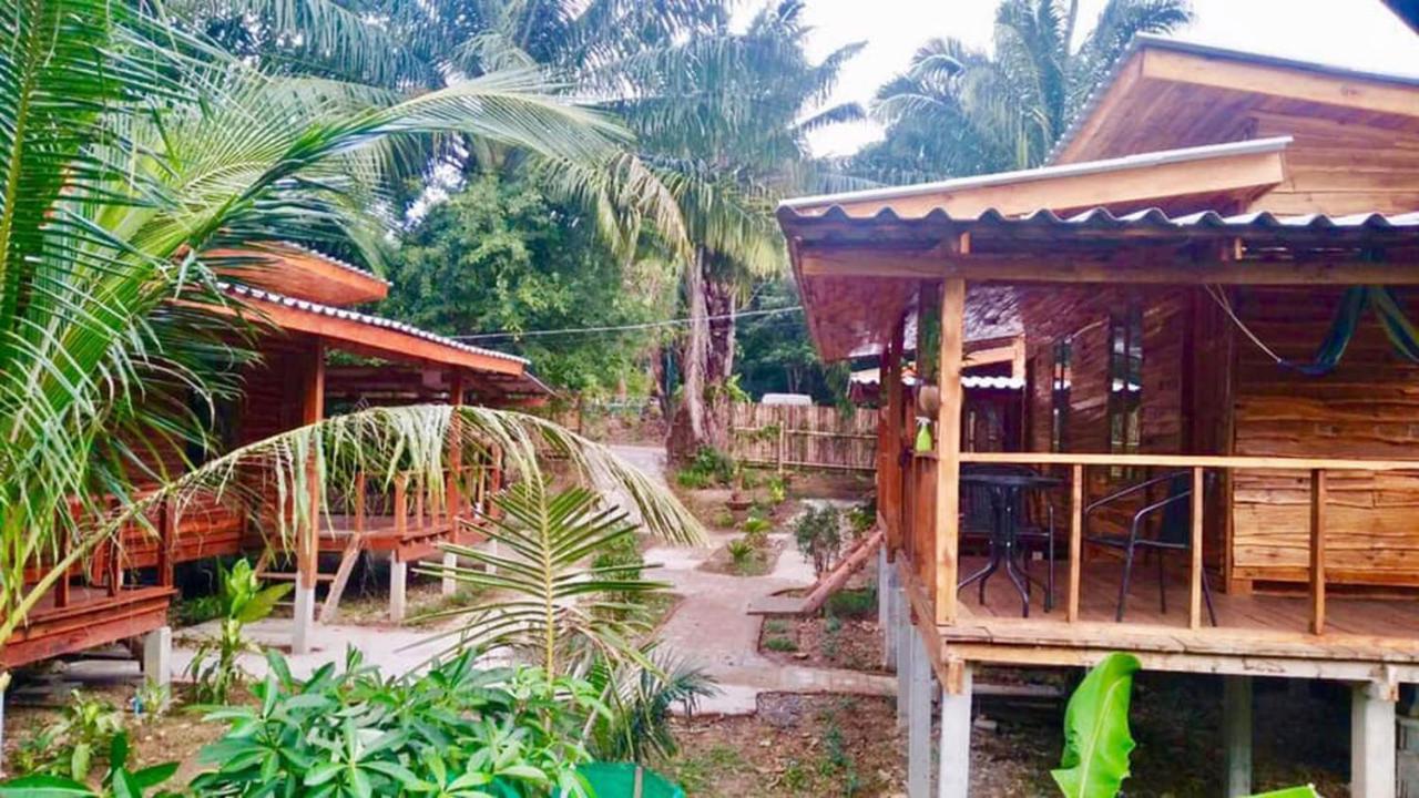 ホテル Lanta A Toi House Ko Lanta エクステリア 写真