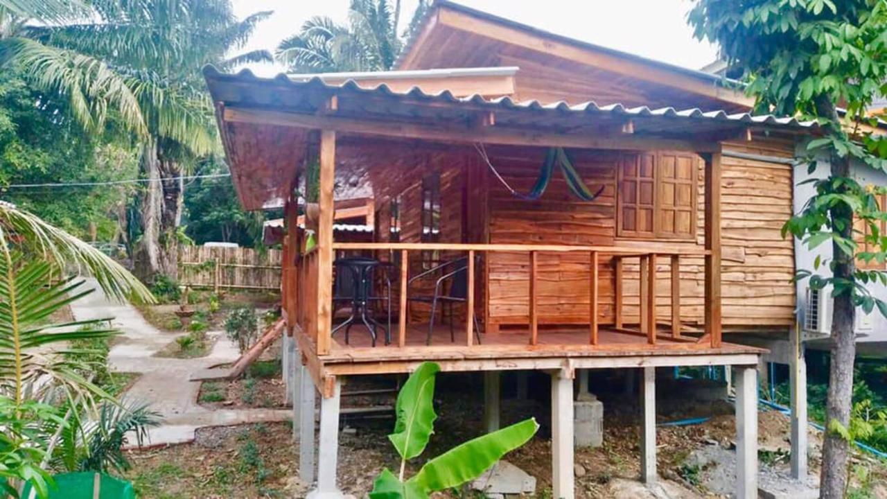 ホテル Lanta A Toi House Ko Lanta エクステリア 写真