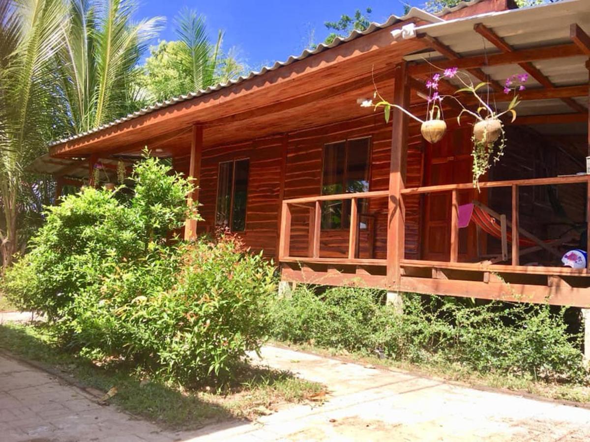ホテル Lanta A Toi House Ko Lanta エクステリア 写真