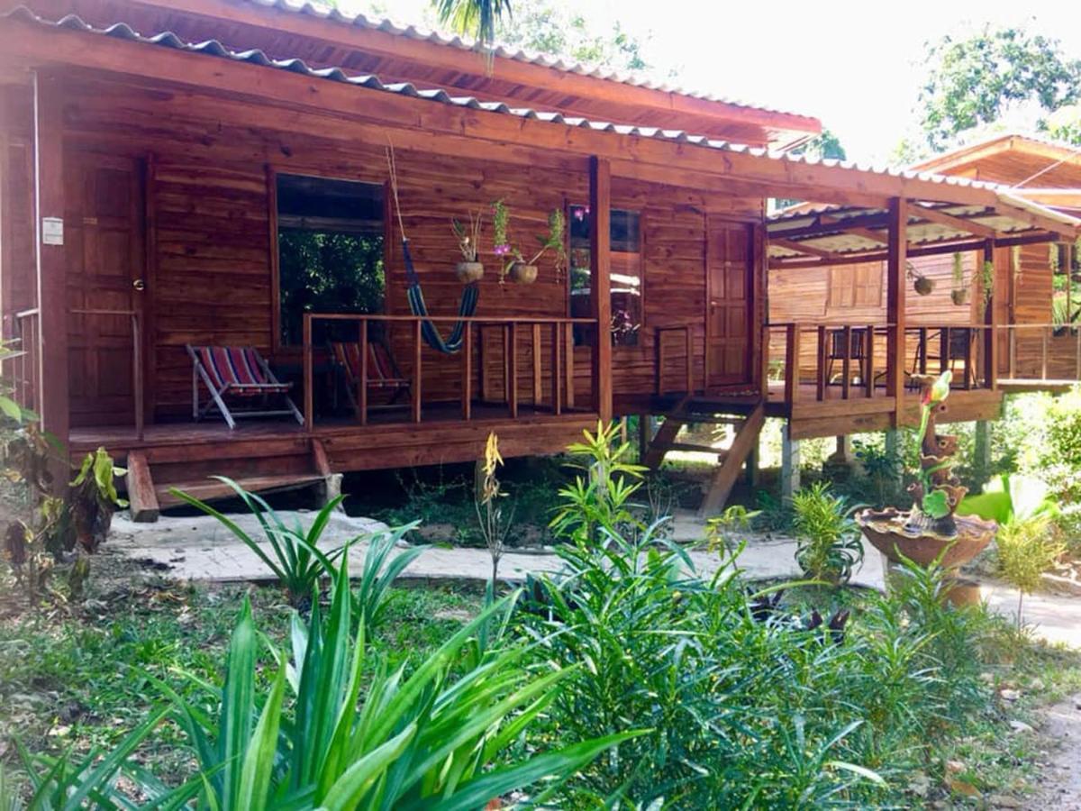 ホテル Lanta A Toi House Ko Lanta エクステリア 写真