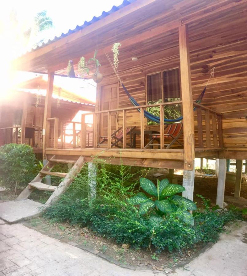 ホテル Lanta A Toi House Ko Lanta エクステリア 写真